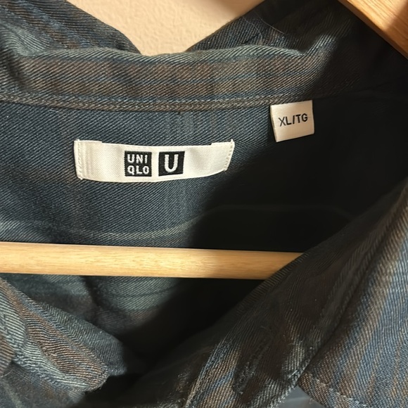 Uniqlo U oversized flannel - Picture 2 of 6